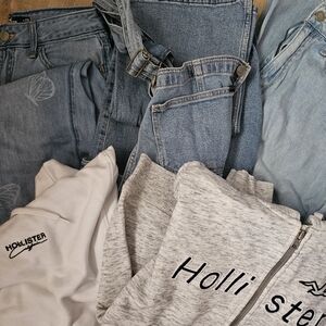 Hollister 5 PIECE Bundle - 2 JEANS, 1 OVERALL, 2 HOODIES